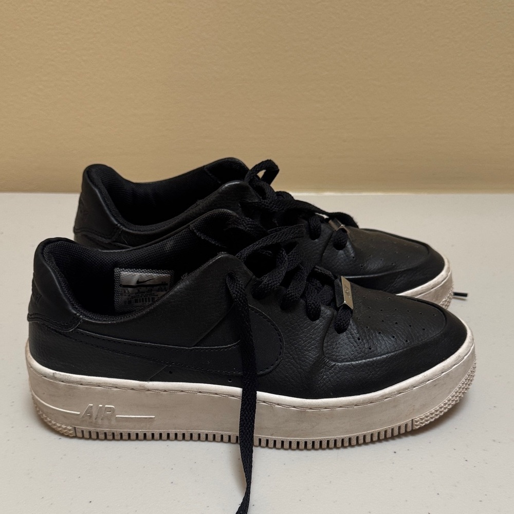 Nike Air Force 1 Women's 8.5
